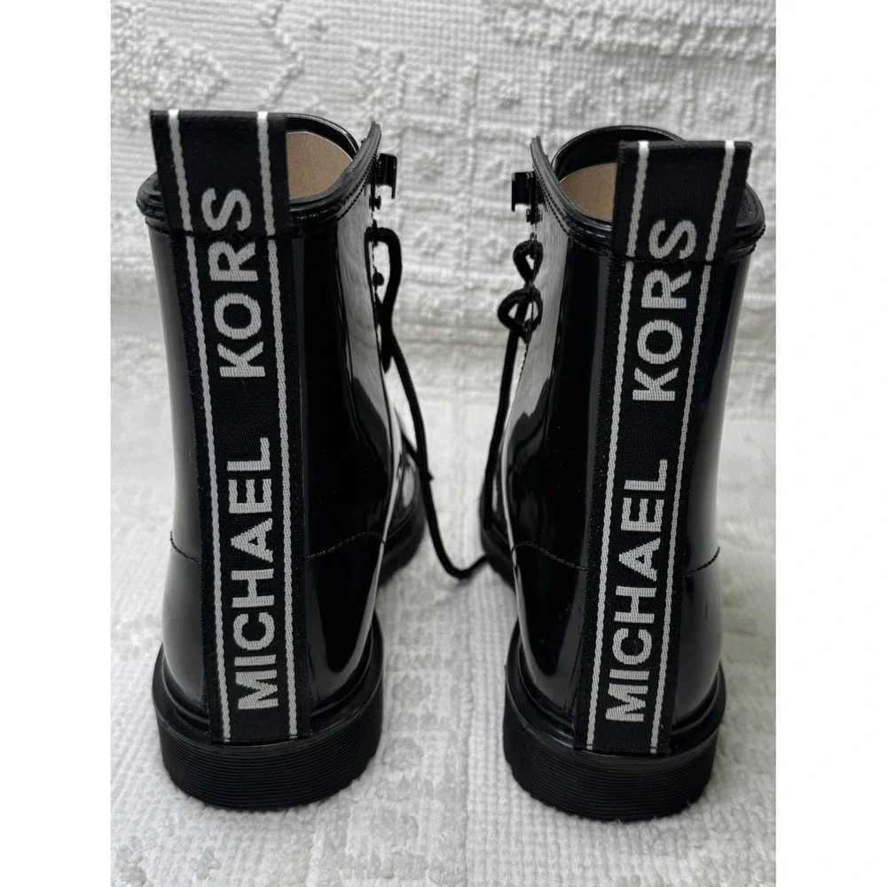 Michael Kors Tavie Rainbootie Combat Boot Black Size 6 Logo Heel Lug Sole Edgy